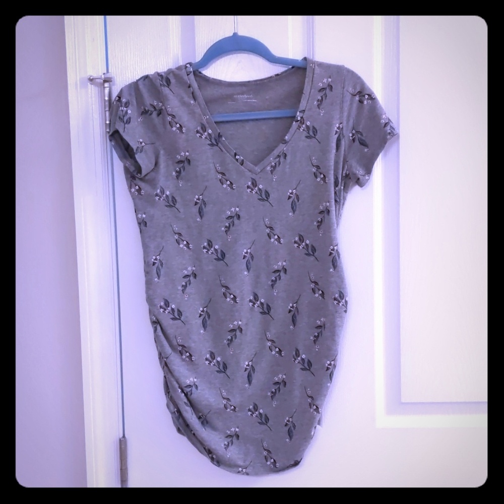 Motherhood Maternity t-shirt